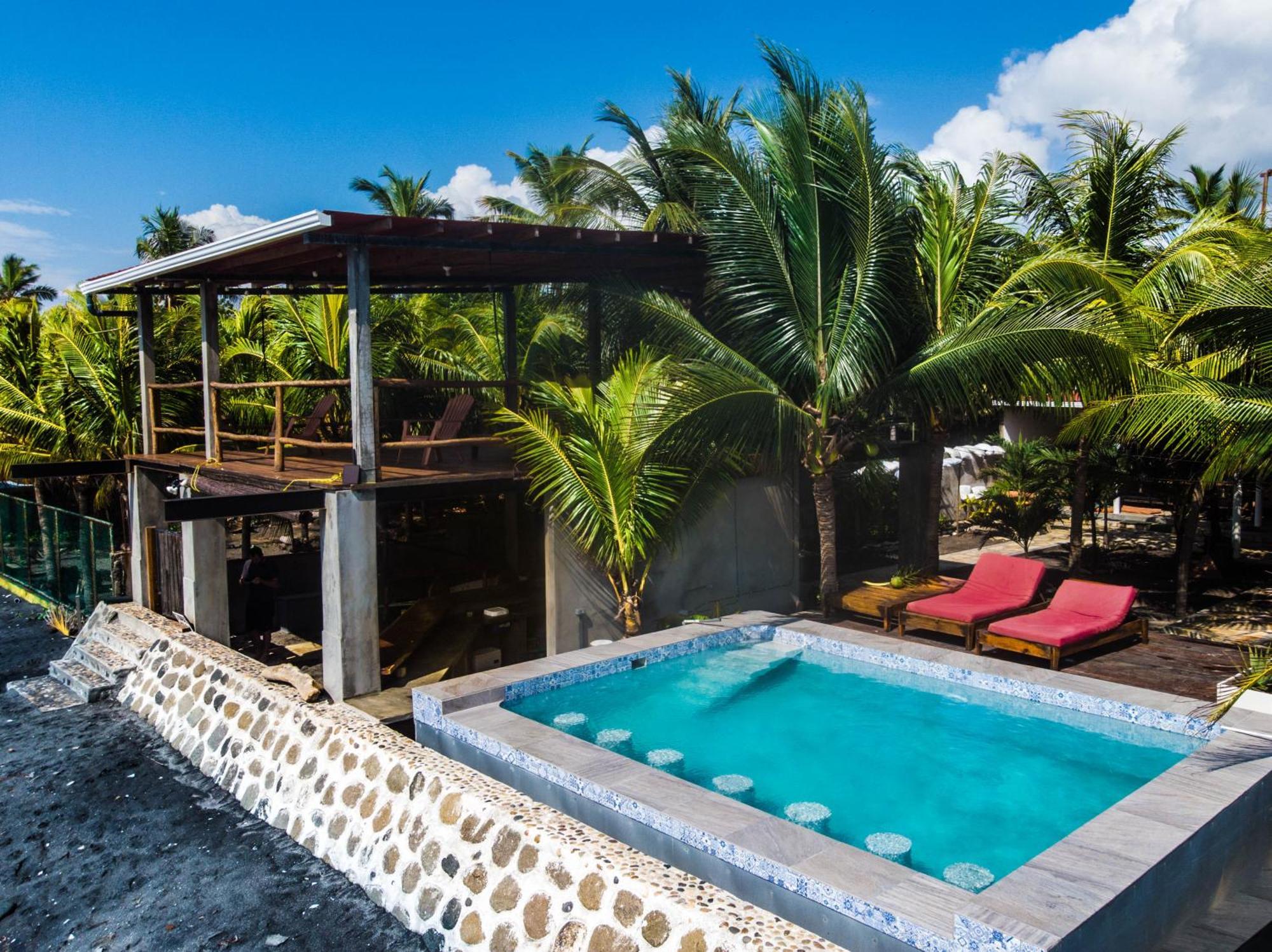 The Free Spirit Hostel Transito Extérieur photo